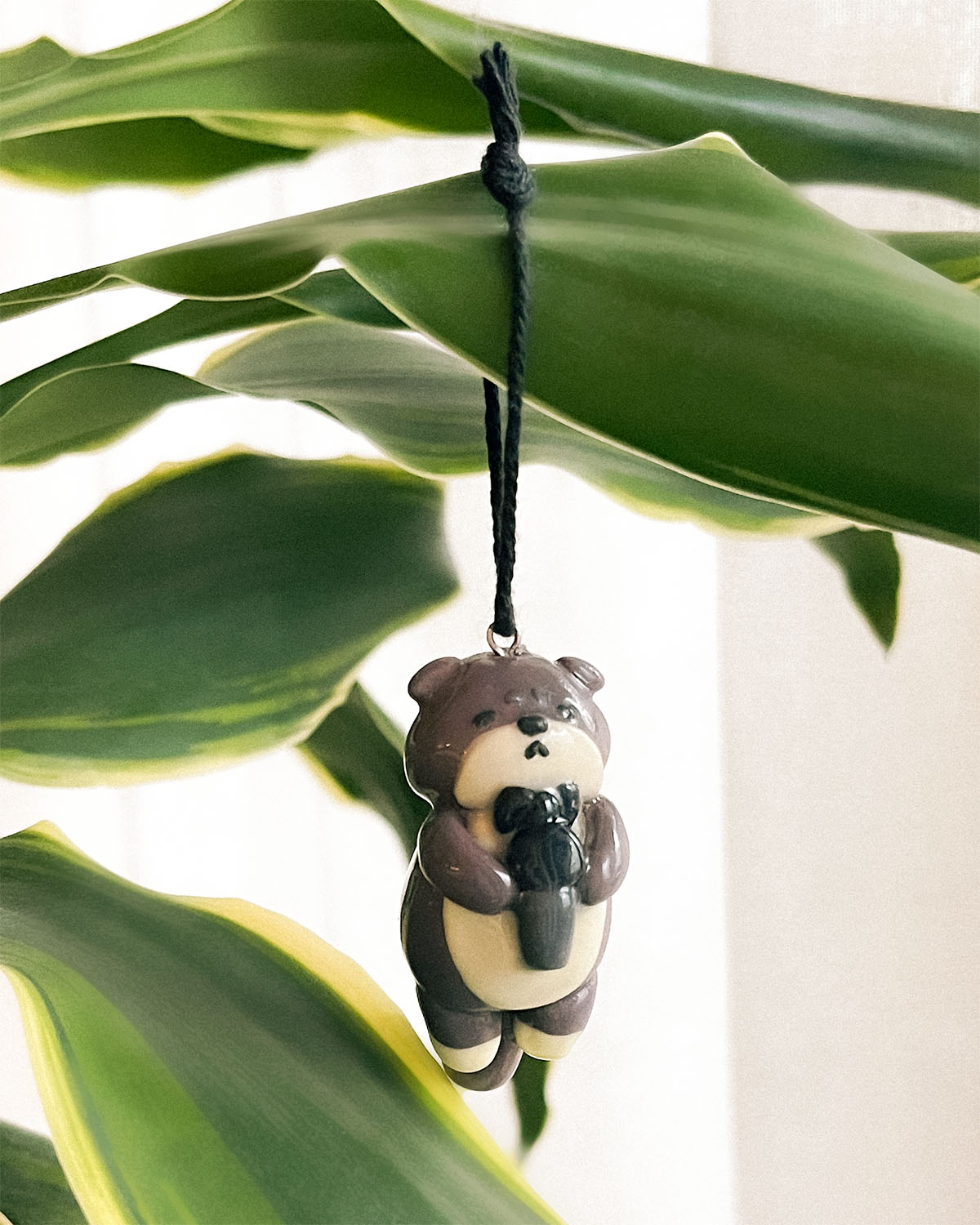 Heartbroken Cat Pendant